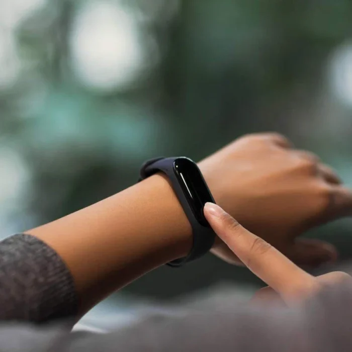 مچ بند هوشمند شیائومی Mi Band 3مدل XMSH05HM
